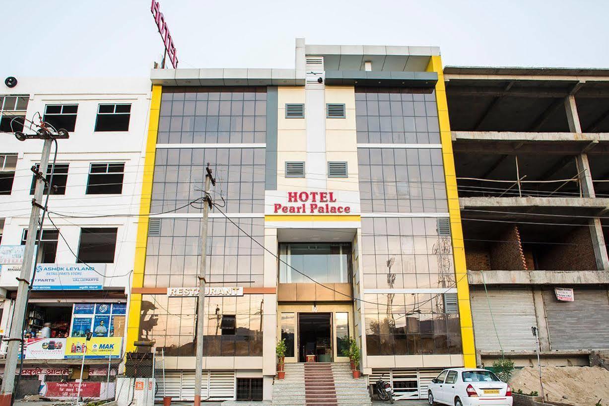Hotel Pearl Palace Udajpur Zewnętrze zdjęcie