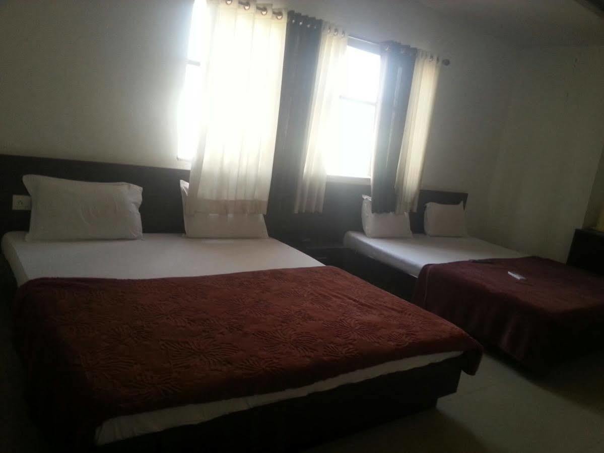 Hotel Pearl Palace Udajpur Zewnętrze zdjęcie