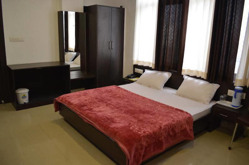 Hotel Pearl Palace Udajpur Zewnętrze zdjęcie