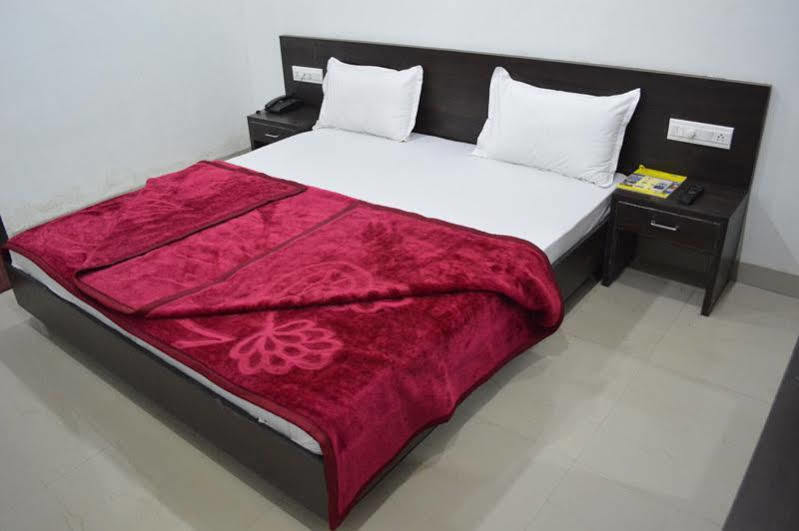 Hotel Pearl Palace Udajpur Zewnętrze zdjęcie